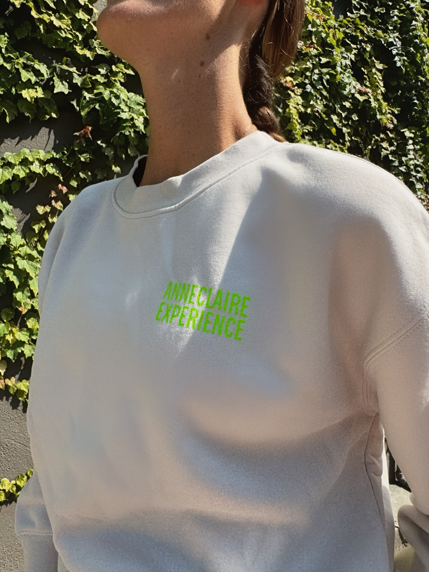 Anneclaire Experience Crewneck